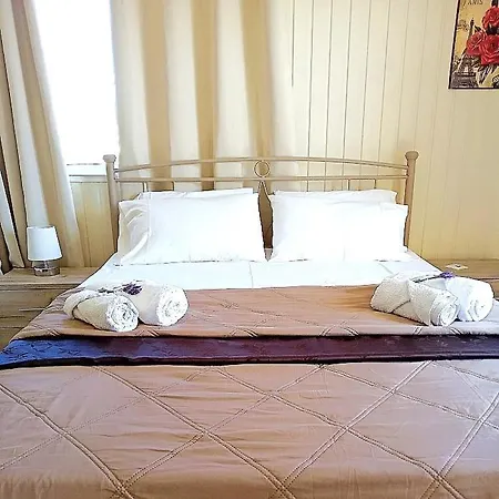 Villapouliezos Daire Alykanas (Zakynthos)